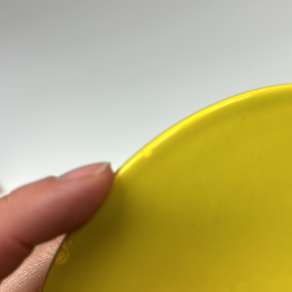 - Vintage hand-painted floral 2D design ceramic made in Japan cookie jar - Picture 13 of 13